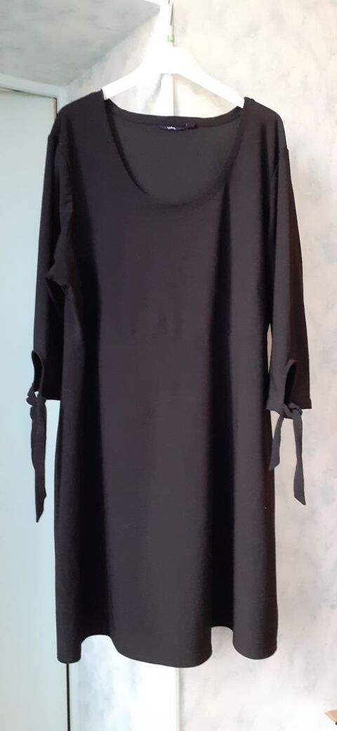 Robe mi-saison taille 50-52 8 Grisolles (82)