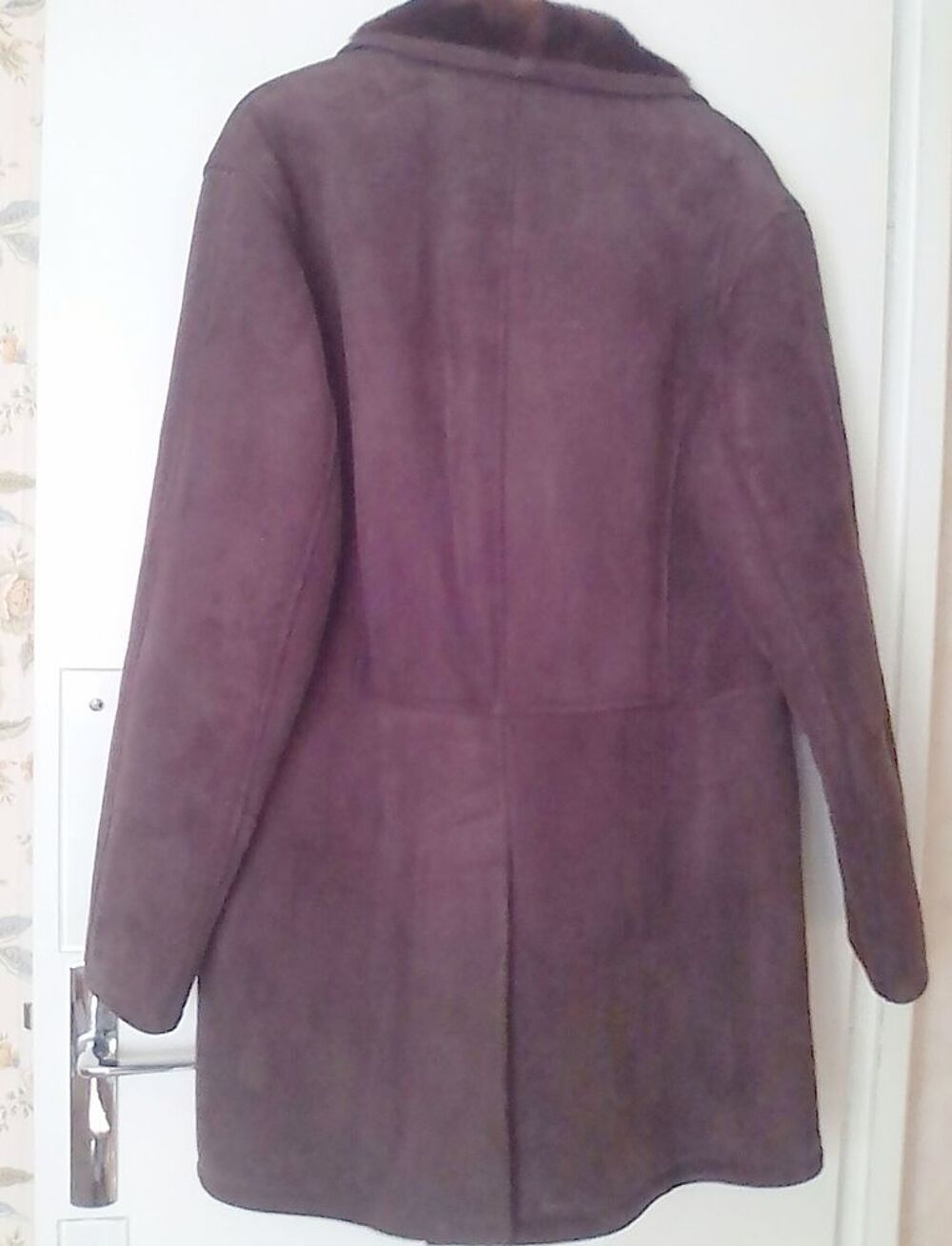Long manteau 90 cm hiver homme mouton retourn&eacute; Taille L - XL Vêtements