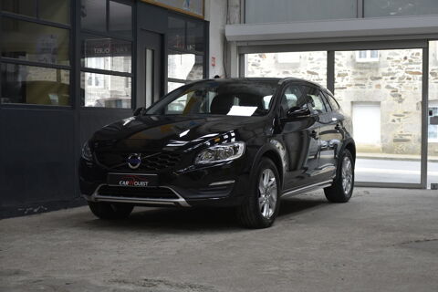 Volvo V60 Cross Country D3 150 ch Geartronic 8 Cross Country Pro 2017 occasion Pontivy 56300