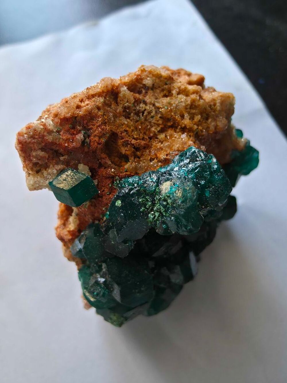 Dioptase Cristallis&eacute;e Vert Emeraude-Katanga RDC-39g 