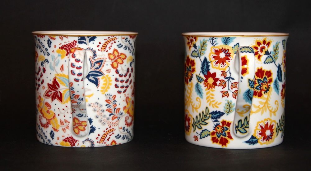 Lot de 2 Mugs Athmosph&egrave;re Easy Life. Jamais utilis&eacute;s.
Electroménager