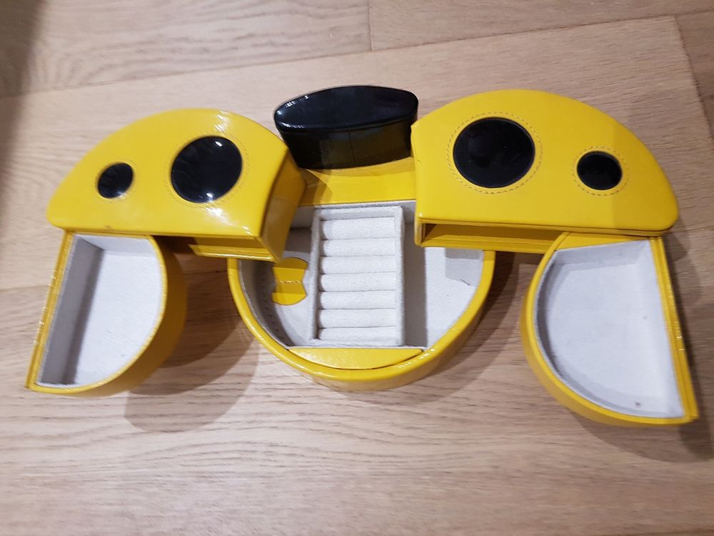 Tr&egrave;s belle Boite &agrave; bijoux pour enfant Bijoux et montres