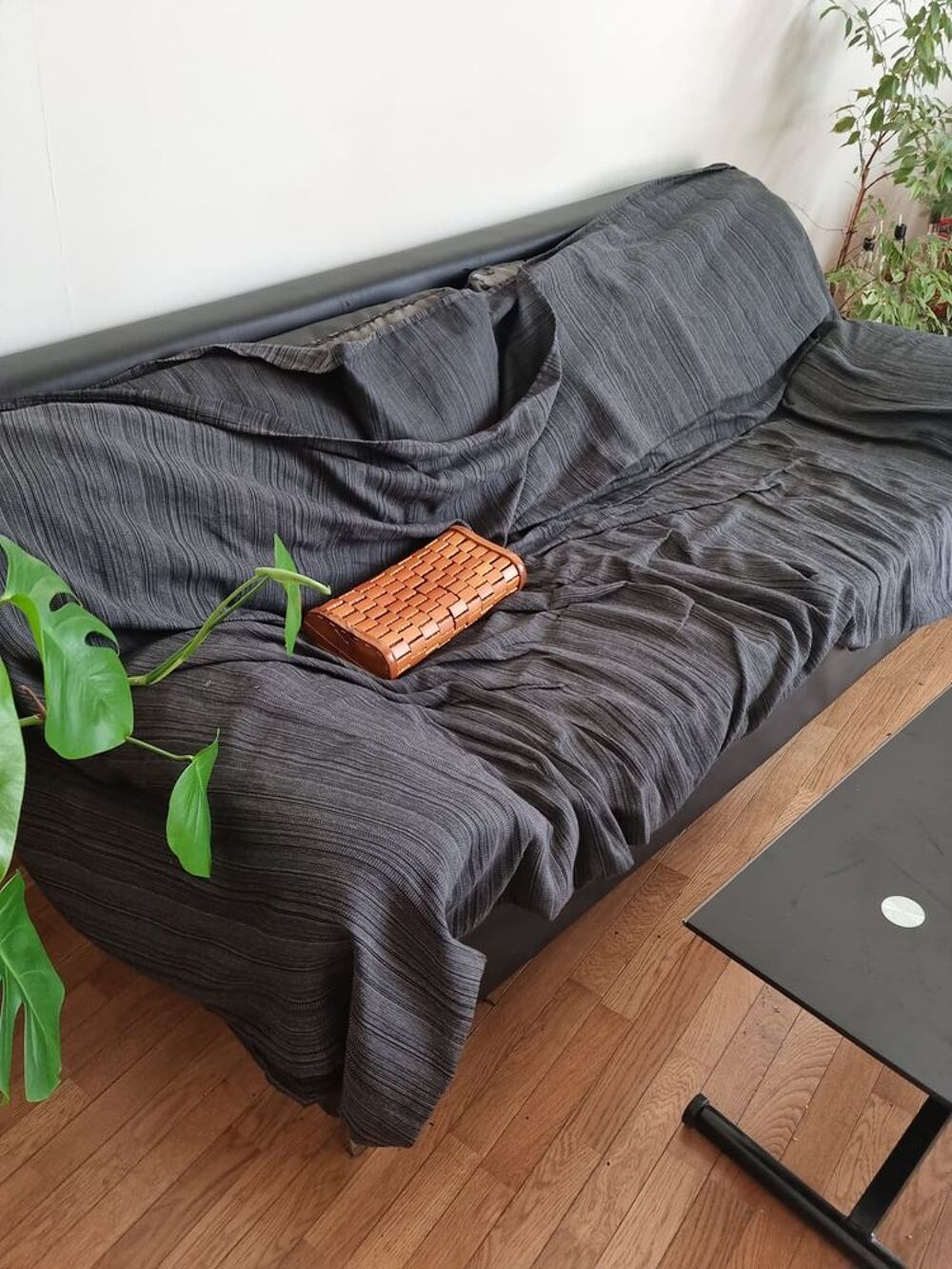  table noire modulable en verre dimension 60x120 intacte Meubles
