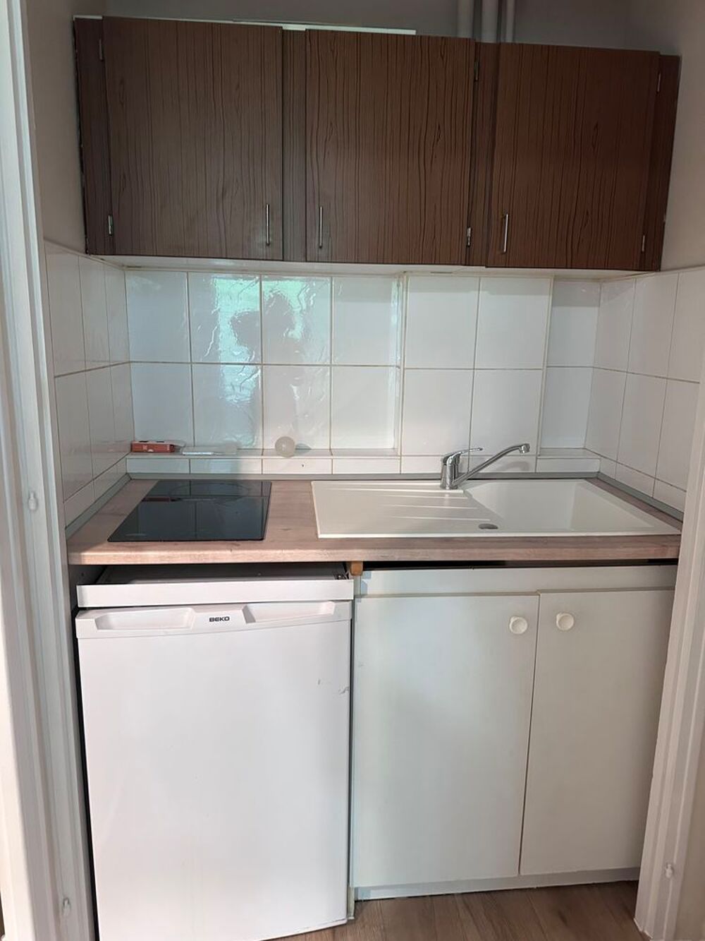 Location Appartement Studio avec balcon - proche tram - idéal accès hauts du chazal Besançon