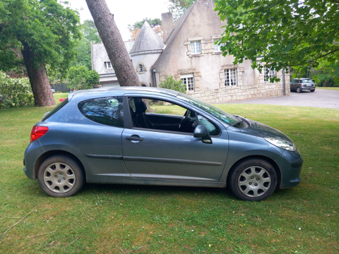 Peugeot 207 1.4e 75ch Urban
