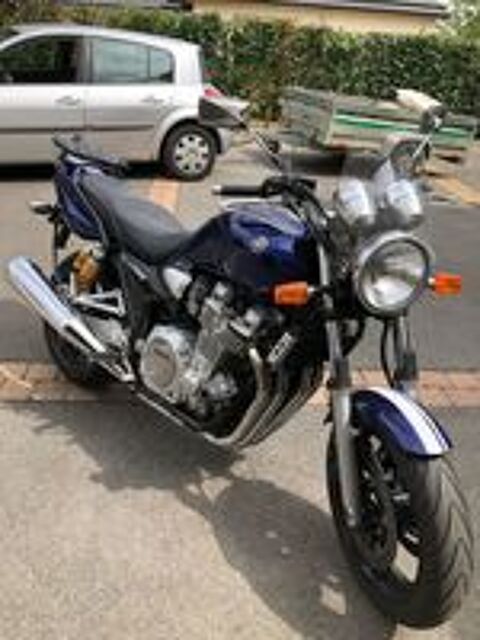 YAMAHA 2006 occasion 22510 Tr&eacute;bry