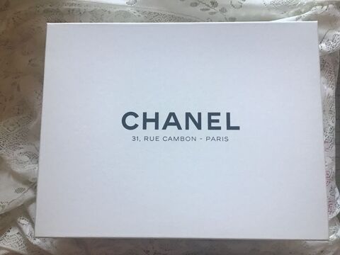 AUTHENTIQUE BOÎTE À SAC CHANEL 30 Meudon (92)