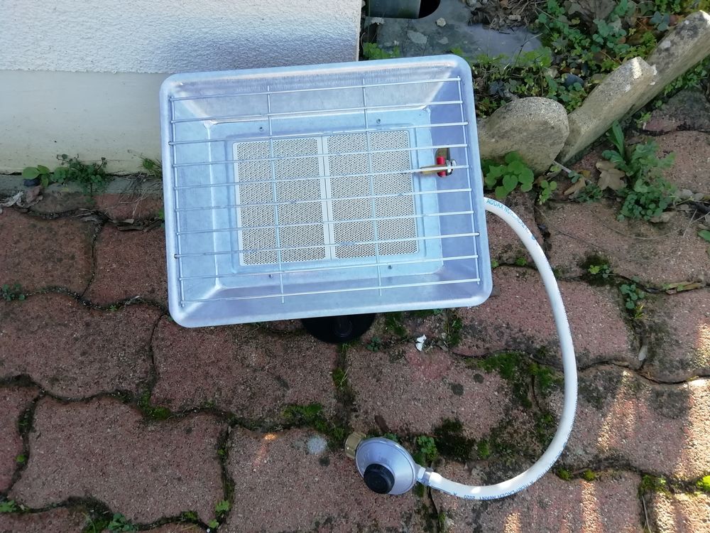 Bruleur radiant infrarouge ext&eacute;rieur Electroménager