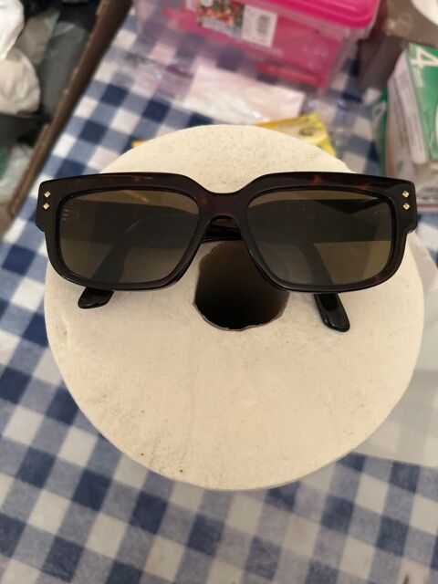 Lunettes Gucci 100 La Courneuve (93)