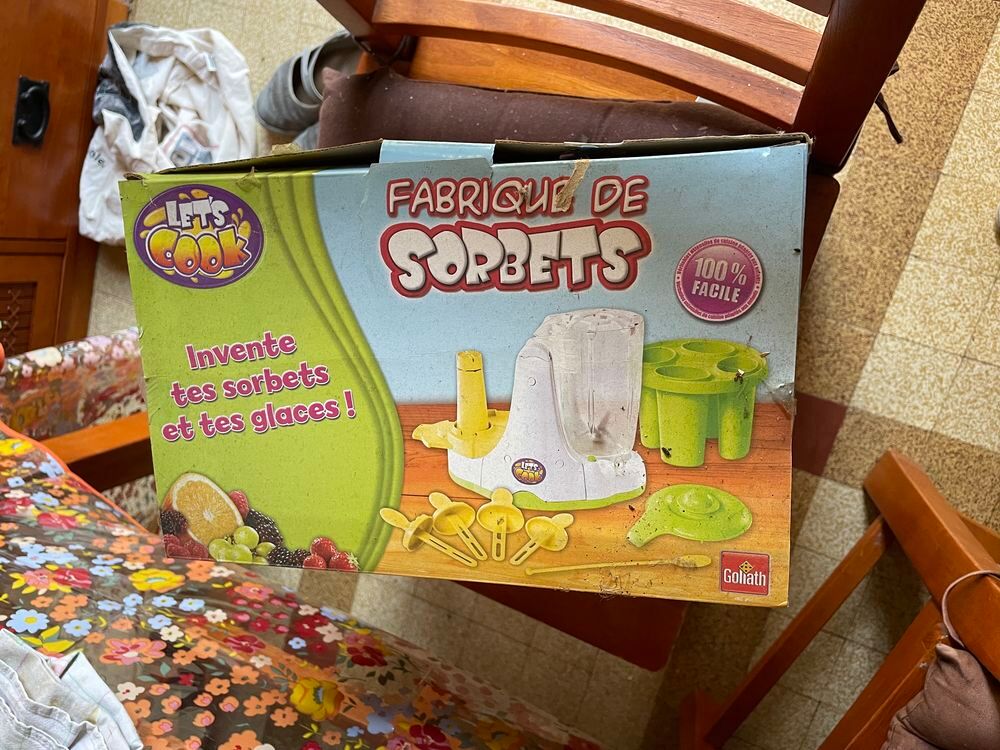 Jeux de soci&eacute;t&eacute; divers Jeux / jouets
