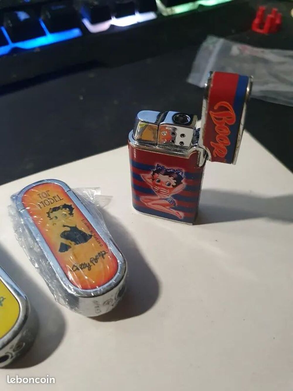 3 bety boop briquet 