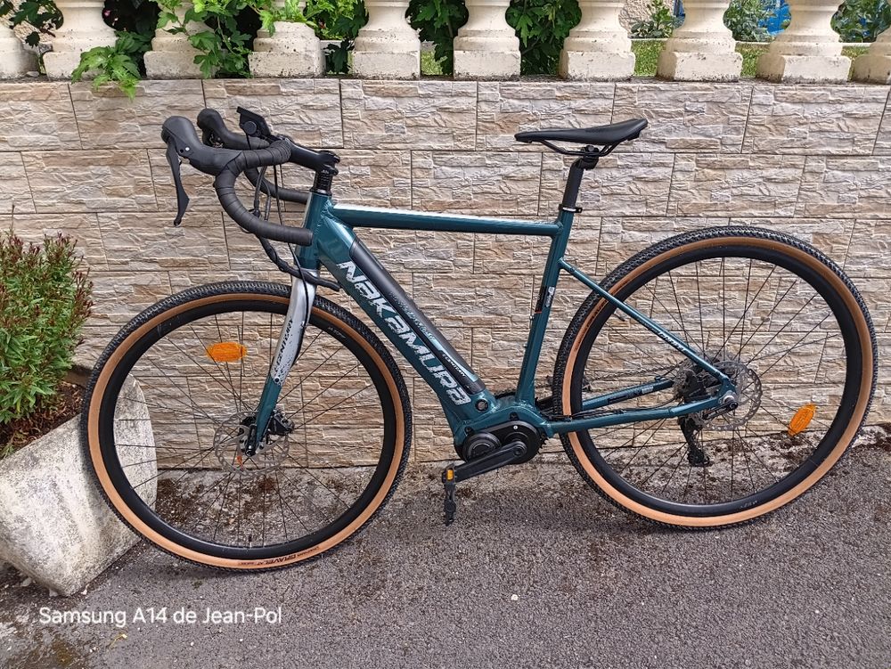 v&eacute;lo E-GRAVEL NAKAMURA- Vélos