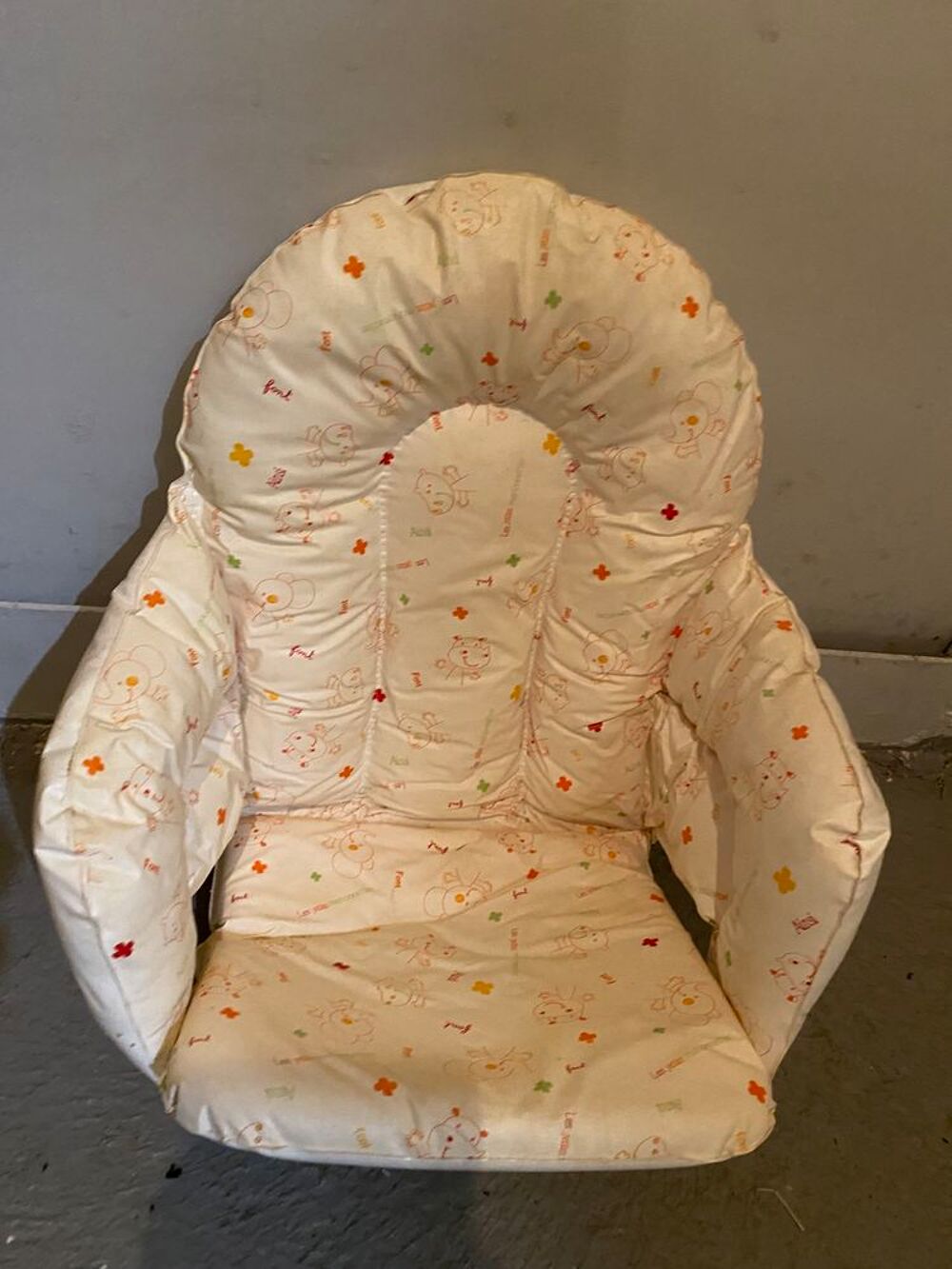 3 articles b&eacute;b&eacute; coussin de chaise haute, transat, si&egrave;ge auto Puériculture