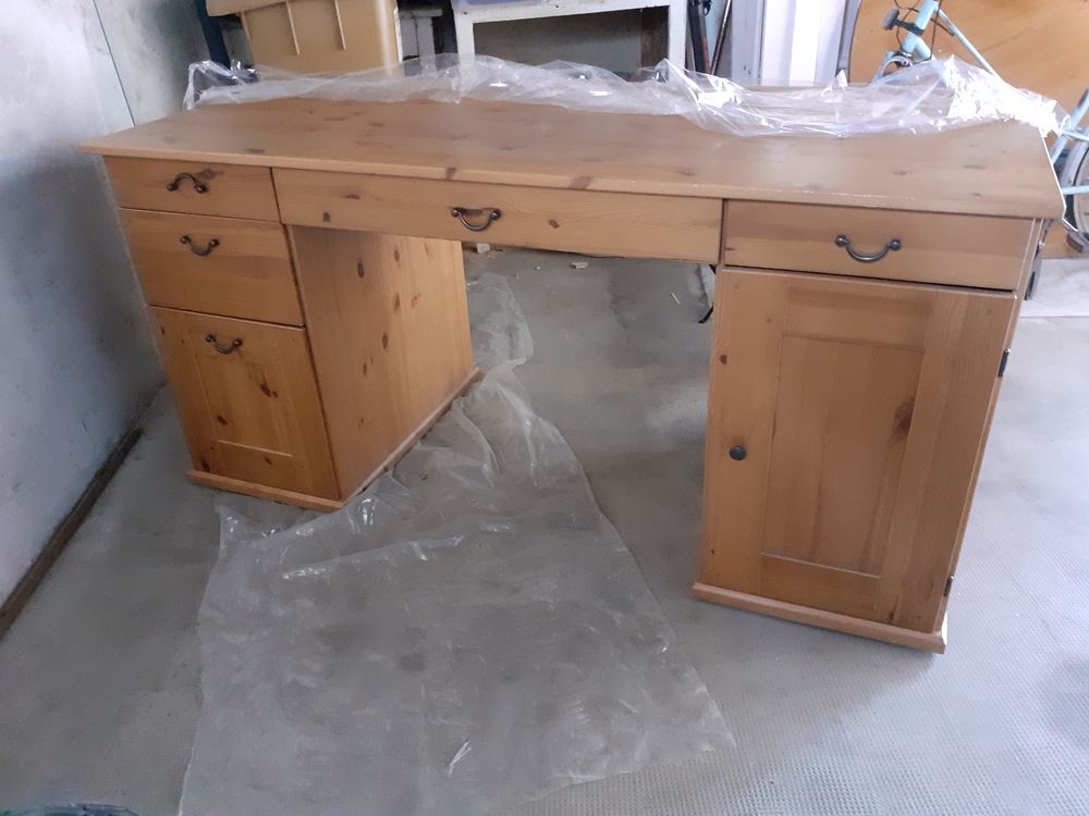 Bureau pin massif Meubles
