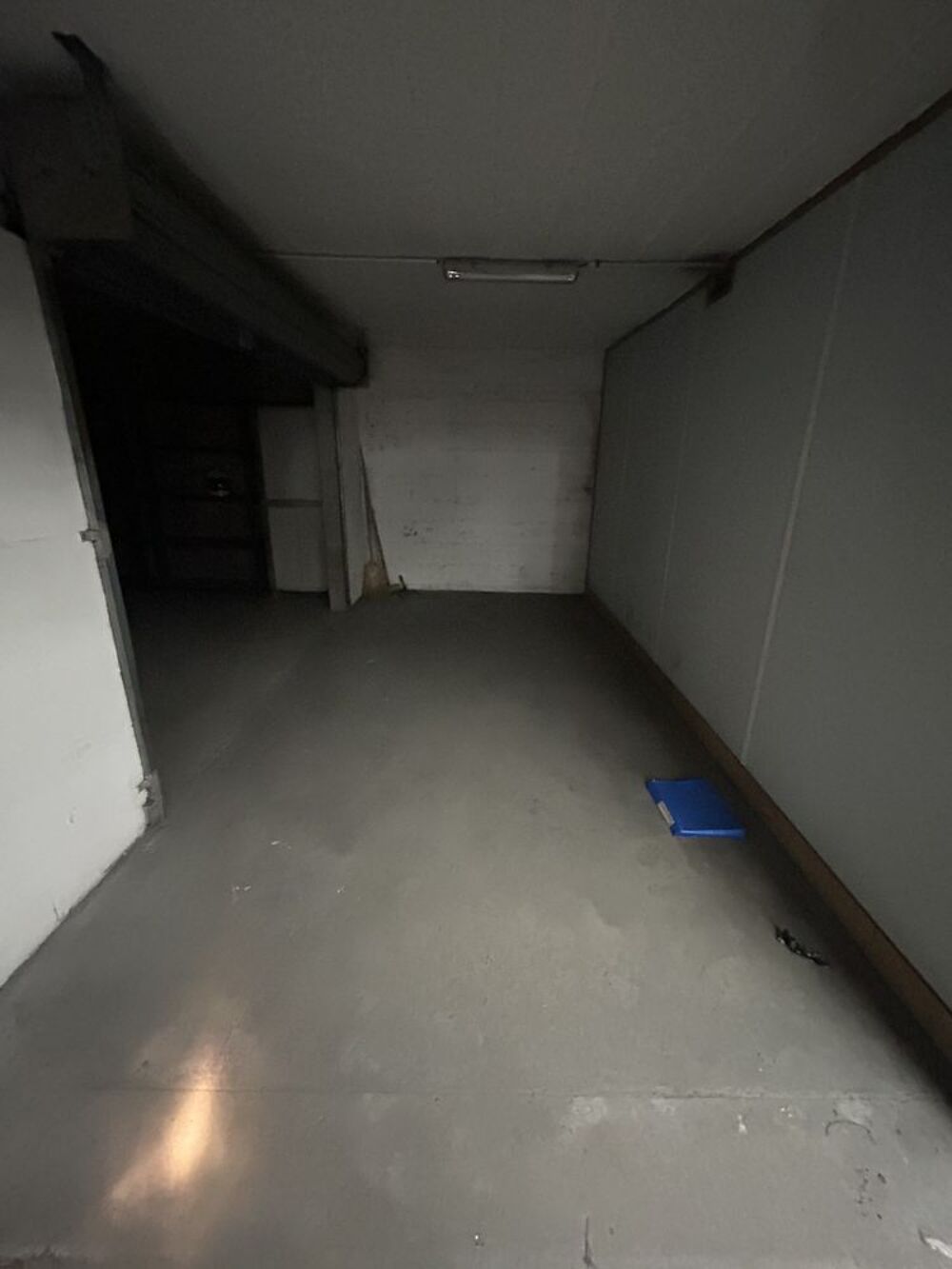 Location Parking/Garage Grand box / entrepôt de 50 m² Aubervilliers