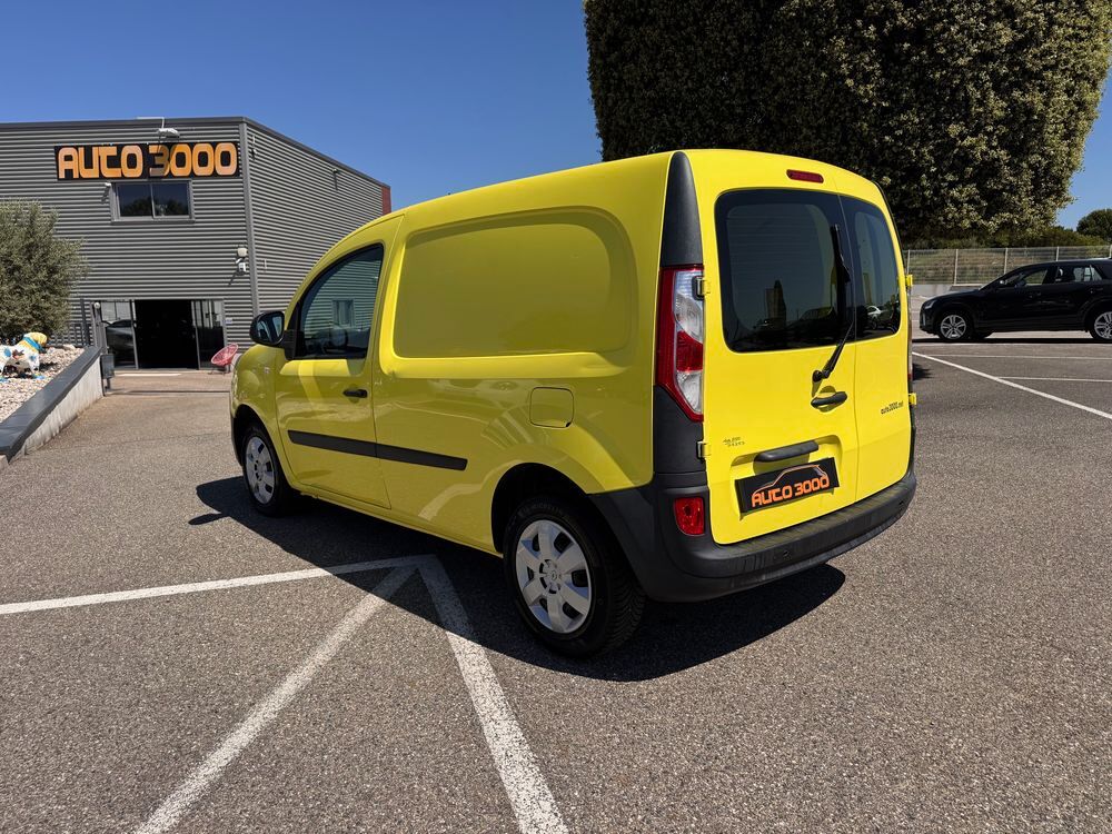 Kangoo Express KANGOO EXPRESS BLUE DCI 95 CONFORT 2021 occasion 84290 Sainte-C&eacute;cile-les-Vignes
