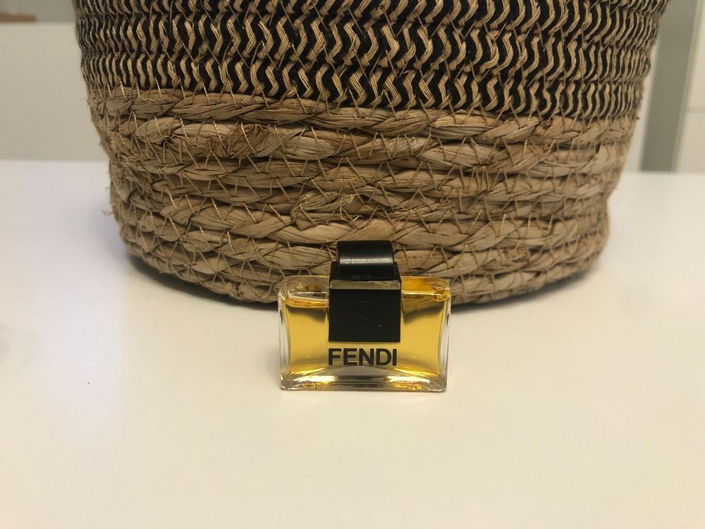 Miniature de parfum Fendi 
