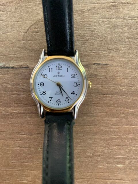 Montre femme Action satm � quartz    Stainless st 15 Saleilles (66)
