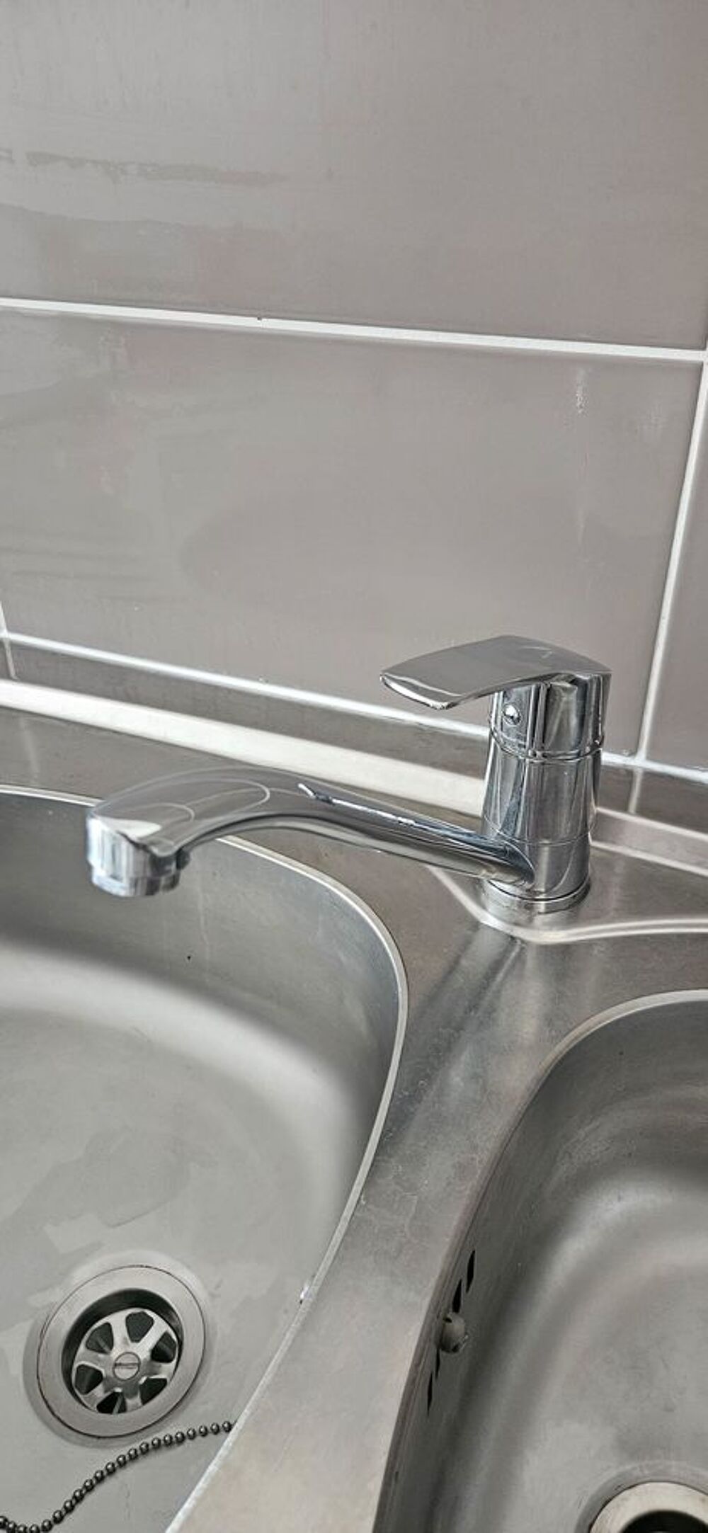 Titre : Ensemble &eacute;vier inox 2 bacs + meuble 3 portes. Bricolage