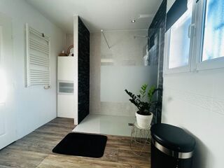  Villa à vendre 6 pièces 151 m²