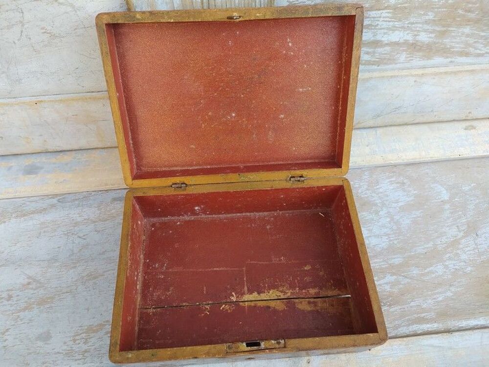 Ancienne Boite Coffret Vernis Martin XVIII&egrave;me 