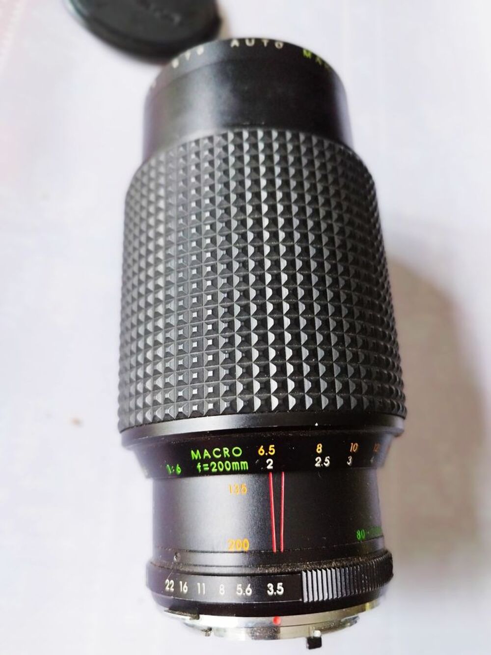 T&eacute;l&eacute;-Objectif " MAKINON " Macro 1:6 1=200mm Photos/Video/TV