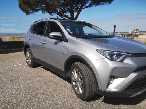 Toyota RAV 4 RAV4 Hybride 197ch AWD Lounge 2017 occasion Asnières-sur-Seine 92600