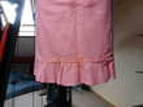 tailleur jupe rose Vtements