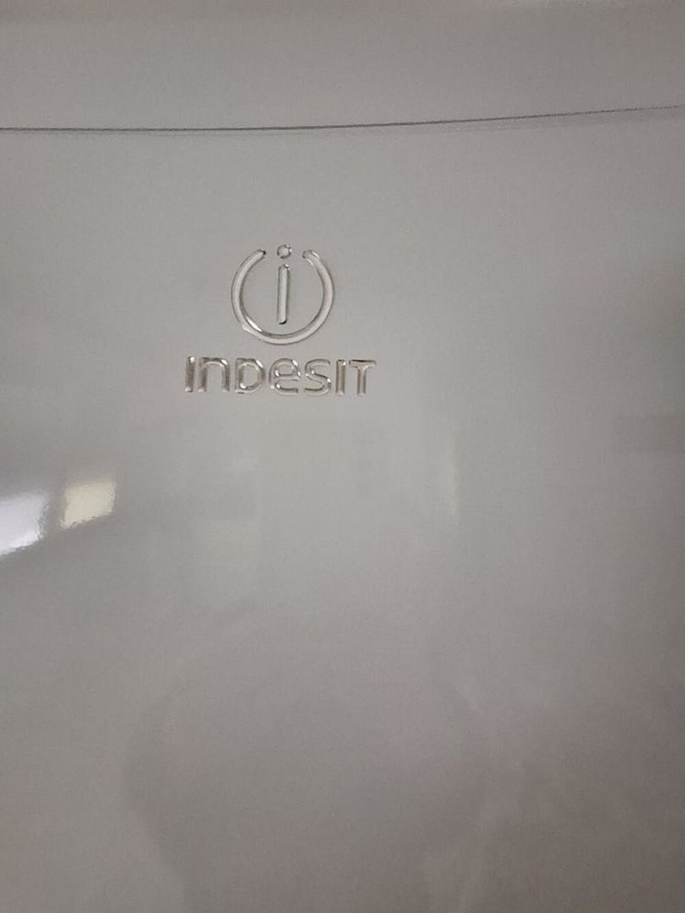 R&Eacute;FRIG&Eacute;RATEUR 2 PORTES INDESIT / 412 Litres Electroménager