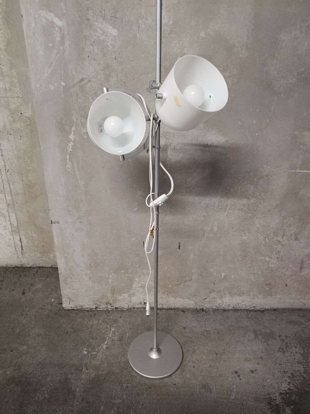 Luminaire sur pied IKEA Electroménager
