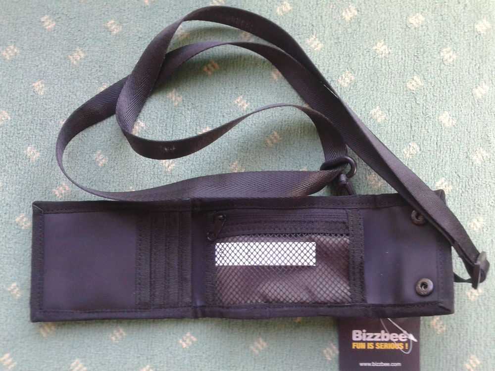 Porte-Cartes Avec Tour De Cou "Bizzbee" ("Bzb Team") Noir Maroquinerie