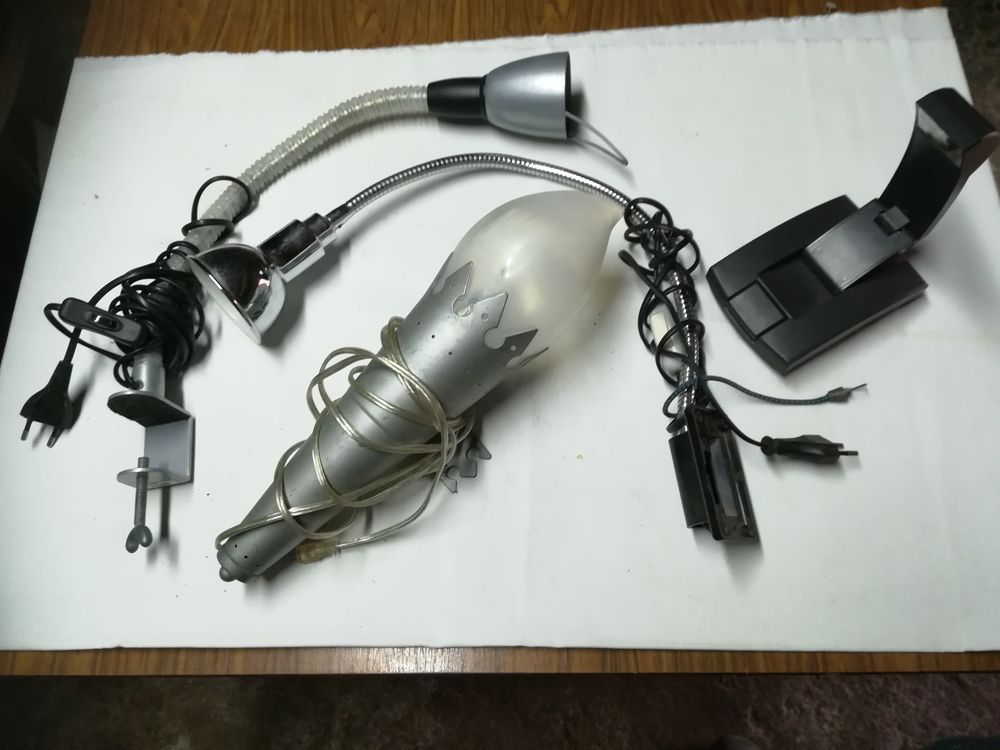 LAMPES ET ORGUE Mobilier enfants