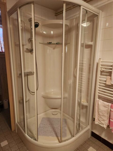 Cabine de Douche d'Angle Montrevel-en-Bresse (01)