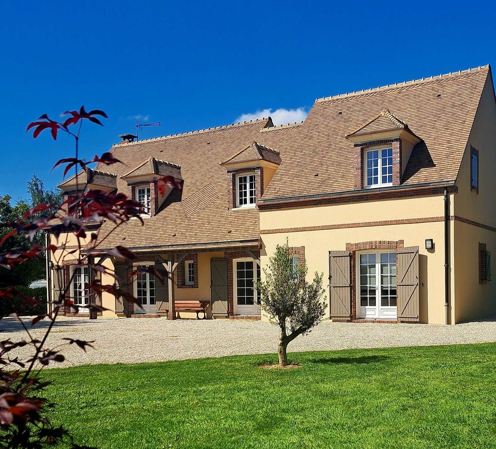 Maison 10 pièces 280 m² · à Saint-Valérien · 280 m² · 580 000 €