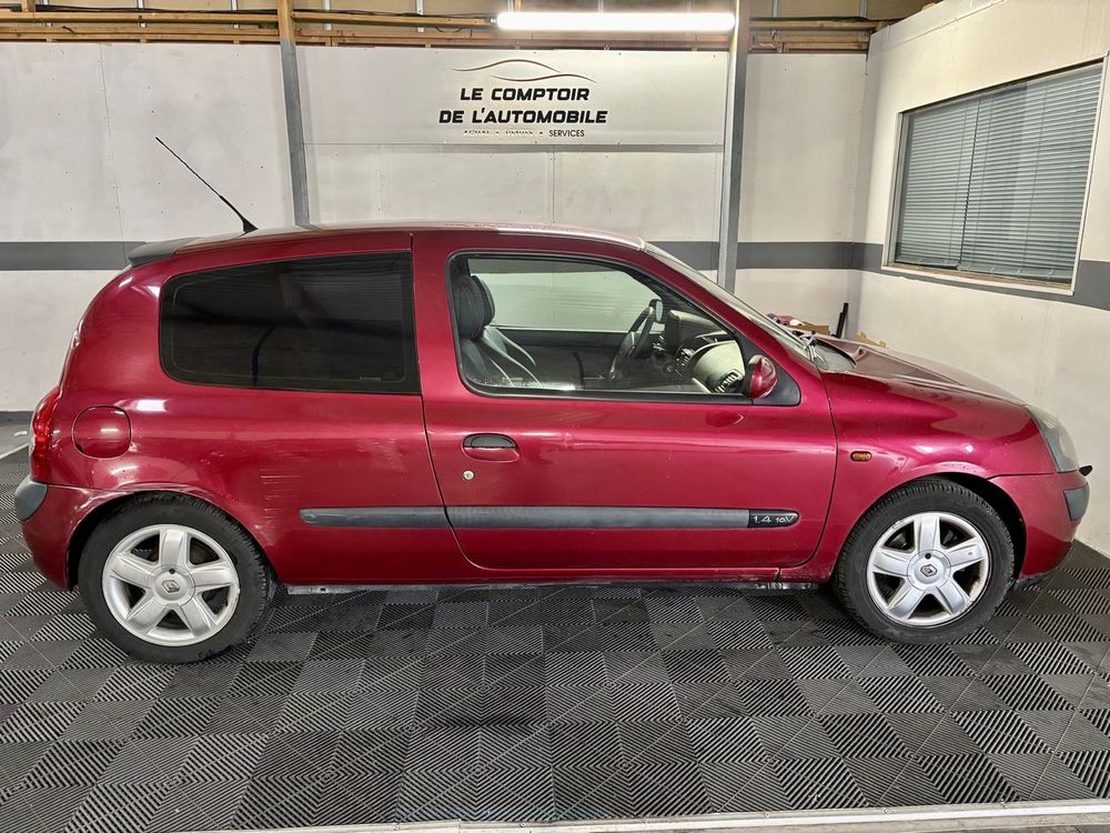 Clio II Clio 1.4i 16V Dynamique 2002 occasion 95330 Domont