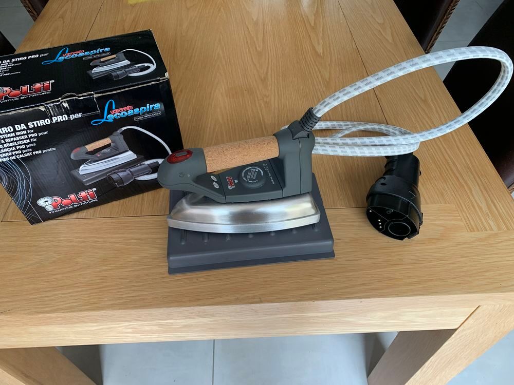 Fer &agrave; repasser professionnel Polti Electroménager