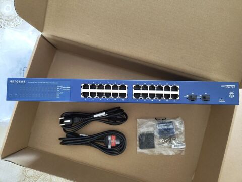 Switch Netgear GS724T v4 24 ports Gigabit 95 Dijon (21)