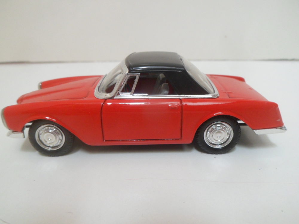FACEL VEGA FACELLIA F2B ? CABRIOLET - 1/43 voiture miniature 