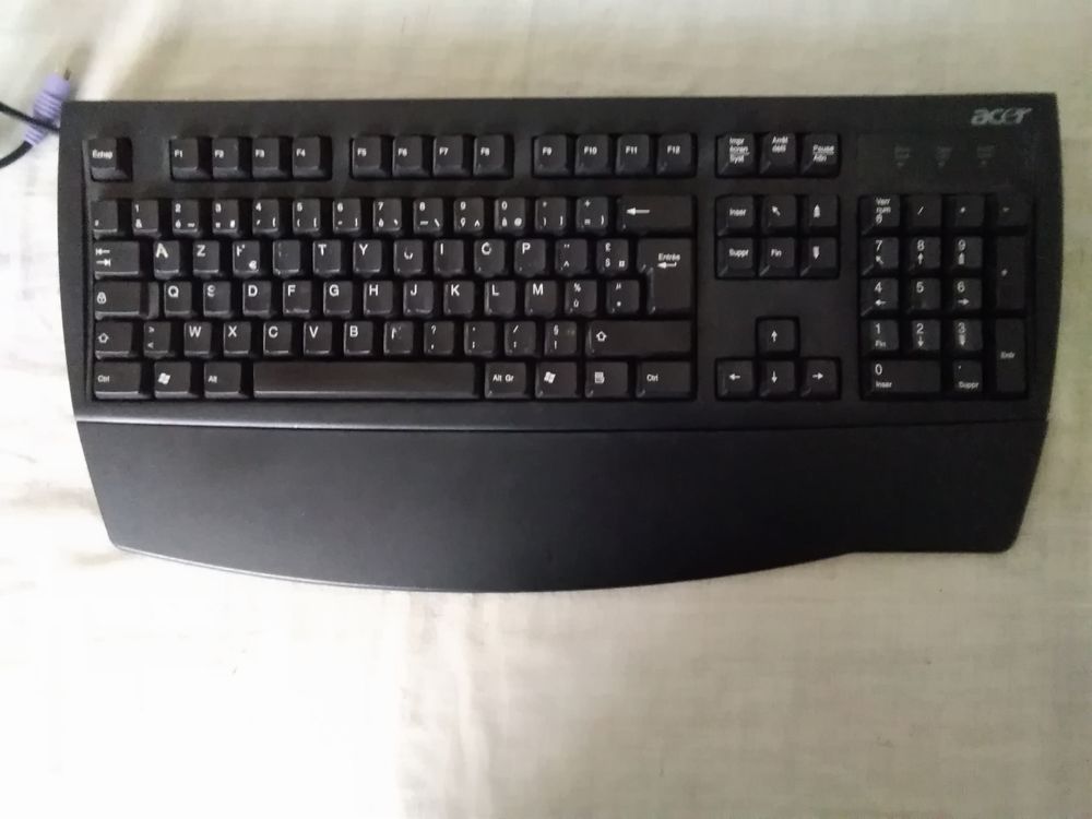 Clavier Filaire de marque Acer Matériel informatique