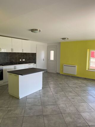  Maison � louer 5 pi�ces 90 m� Saillant