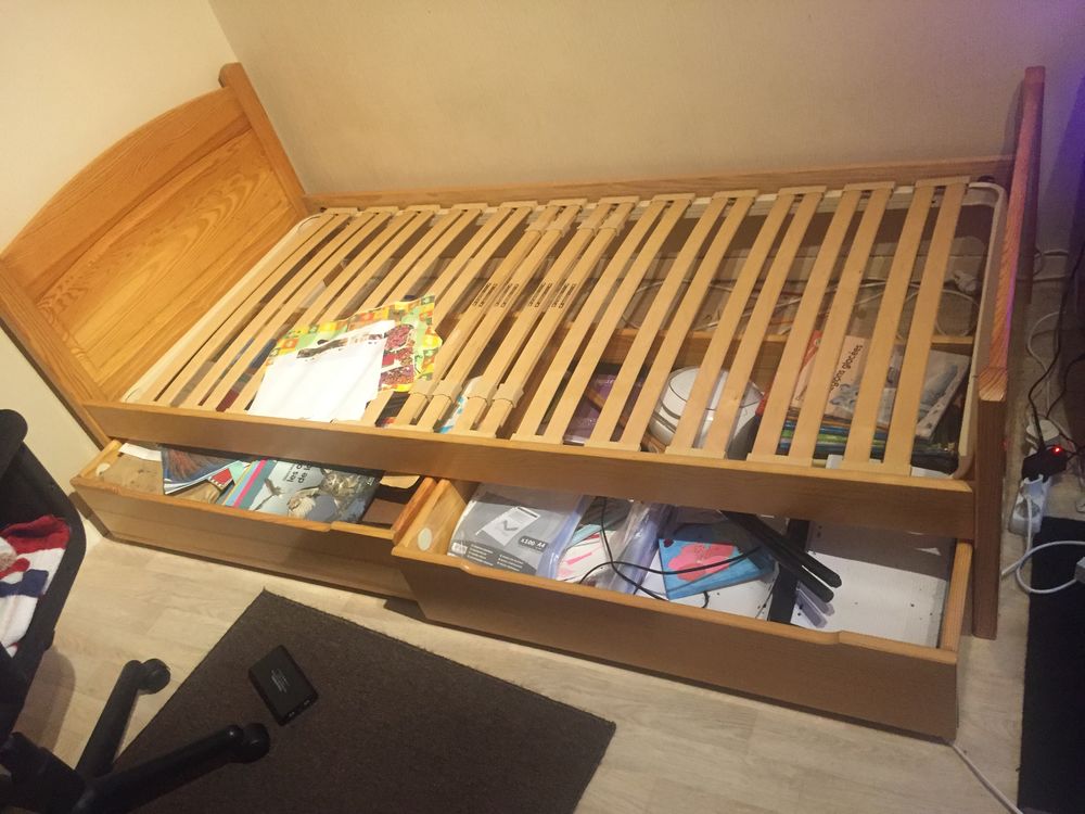 Lit + Armoire penderie Meubles