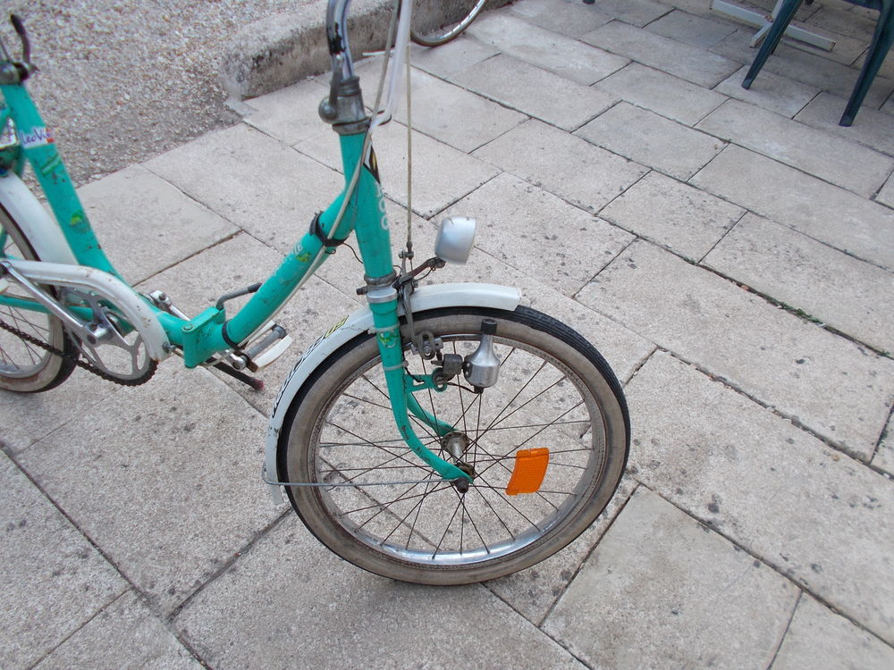 mini v&eacute;lo ancien 20 pouces bon &eacute;tat Vélos