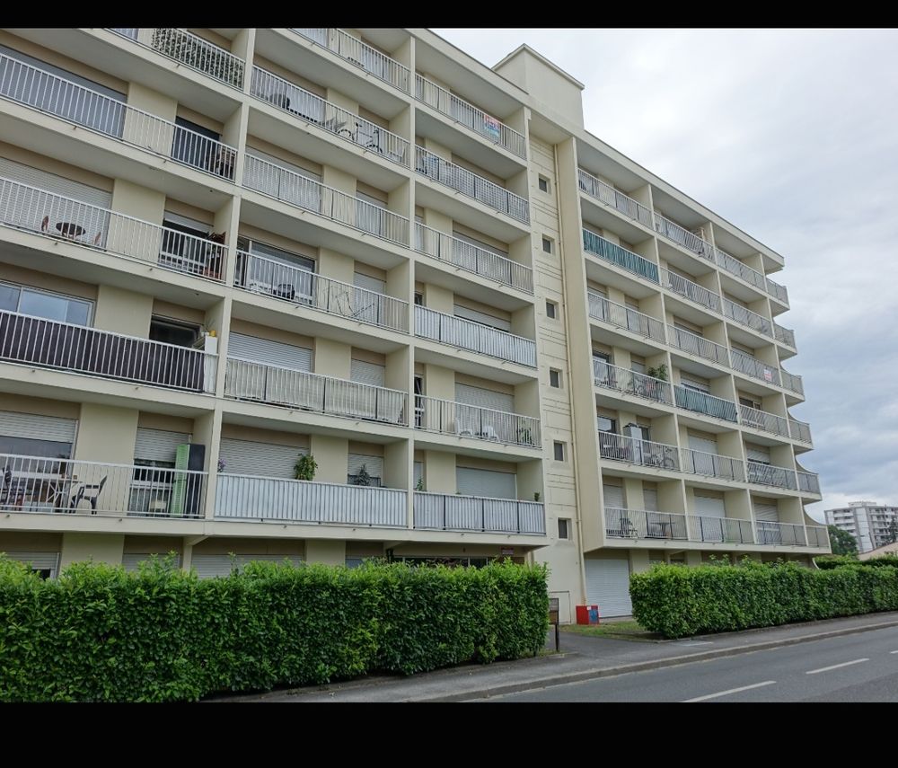 Vente Appartement T1 de 20,34 m2 déjà loué à Bordeaux Cauderan Bordeaux