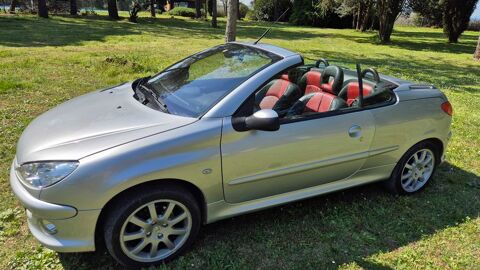 Peugeot 206 CC 2.0i 16V Sport Pack 2005 occasion Sainte-Anastasie 30190