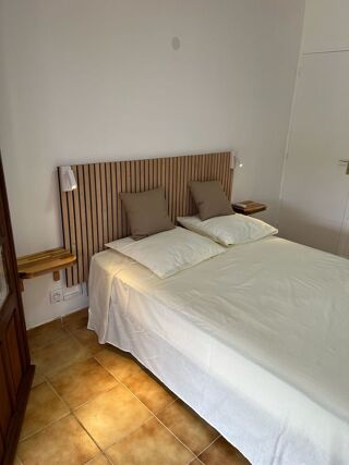  Appartement à louer 2 pièces 27 m²
