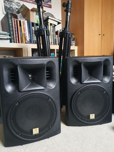 Enceintes amplifi�es the box PA 302 A  400w (300 + 100) 450 Ifs (14)