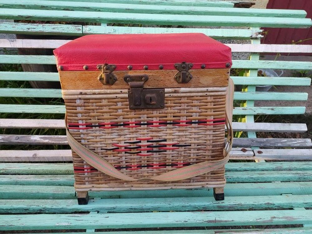 Ancien Si&egrave;ge Panier de P&ecirc;che Osier Rotin Vintage 