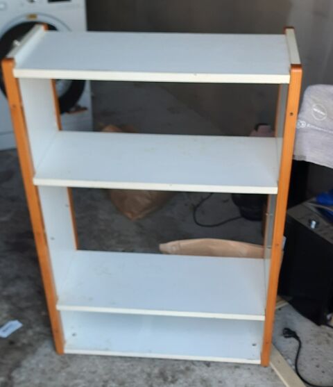 �tag�re en bois 3 niveaux blanche il faut juste nettoyer 50 Olivet (45)