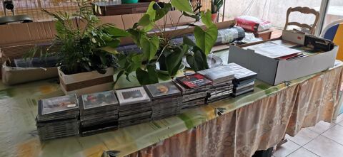 lot de cd et vynils 80 Milhaud (30)
