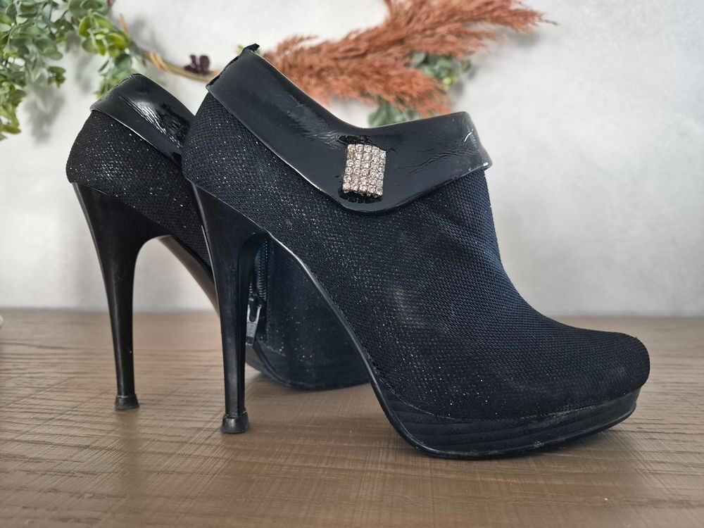 Bottines noire talon Chaussures